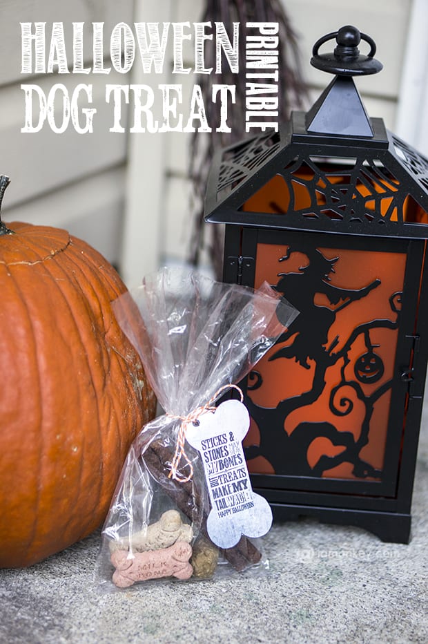 Howlin’ Halloween Treat Bags for Dogs – Free Printable