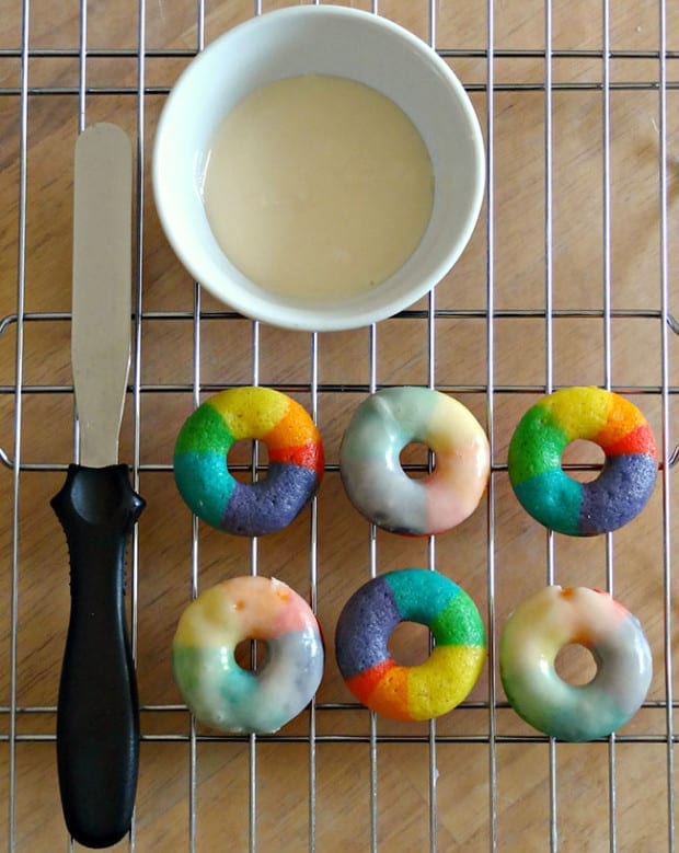 rainbow_donuts