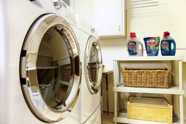 10 Tips for Keeping Your Laundry Fresh and New