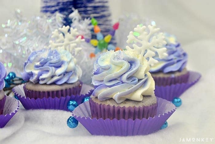 Sugar Plum Fairy Holiday Cupcakes