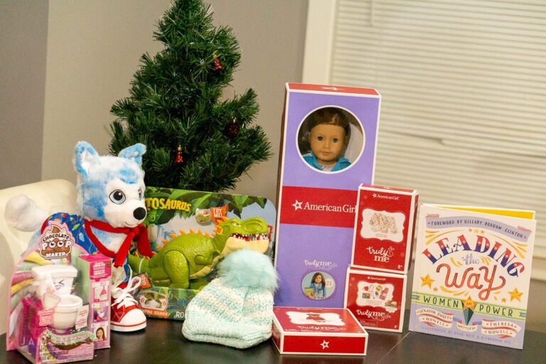 Holiday Toy Gifting Ideas for Kids